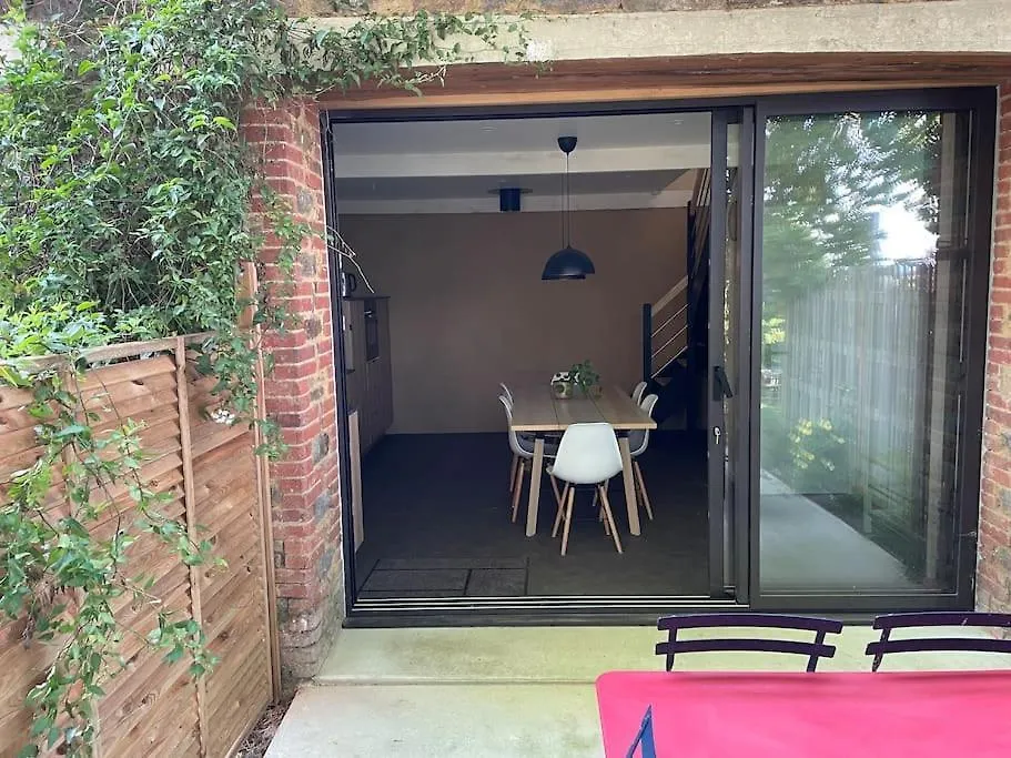 Вилла Grange Plouer Centre Entre St Malo Et Dinan Плуэр-сюр-Ранс